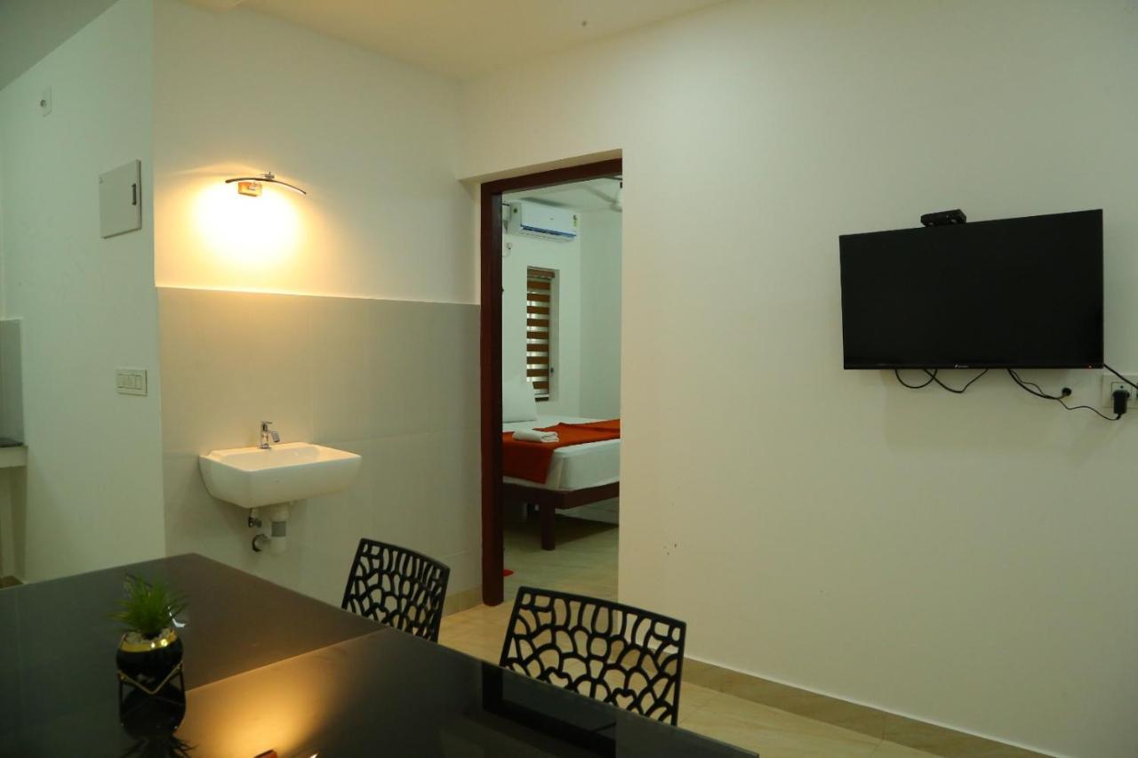 Hotel Grace Mary Residency Nedumbassery Exterior foto